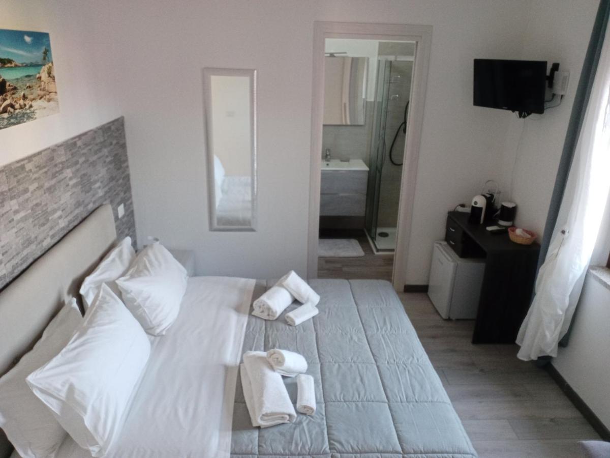 Hotel The Sunset San Teodoro  Esterno foto